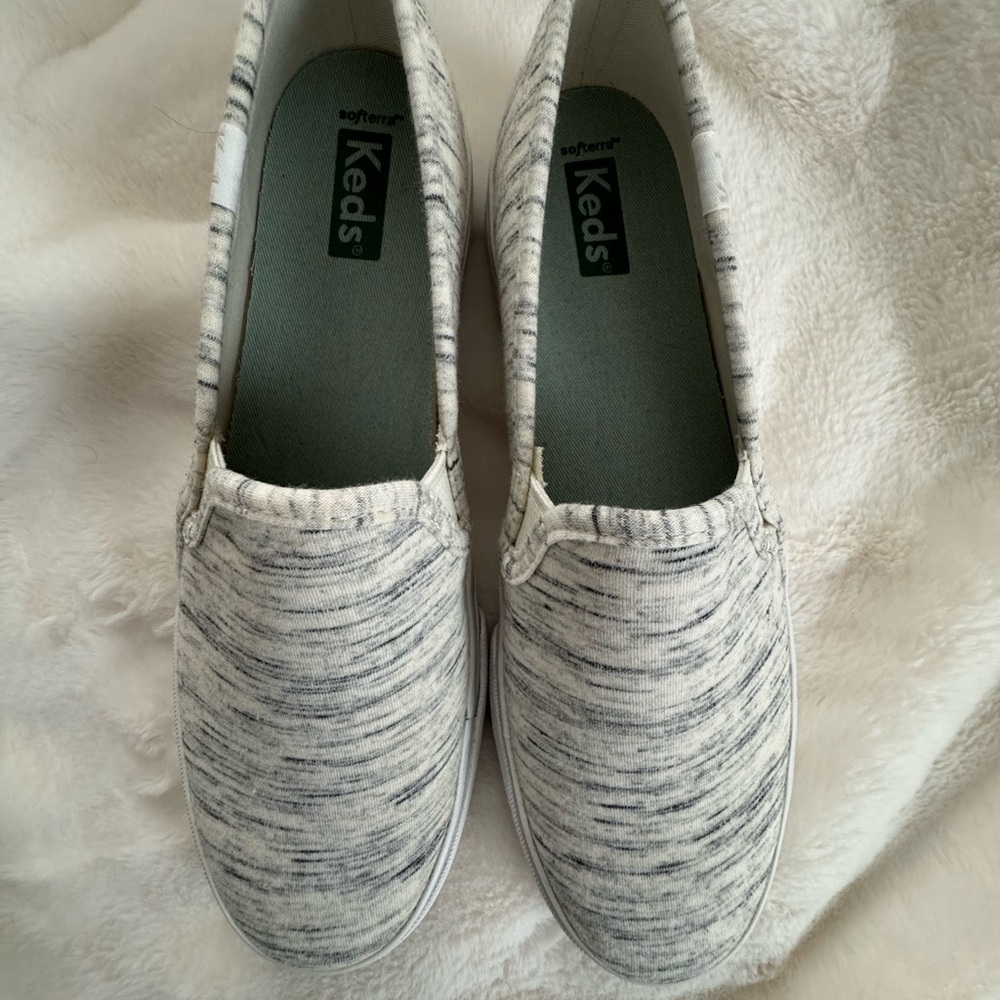 Keds Gray and White Slip-On Shoes
